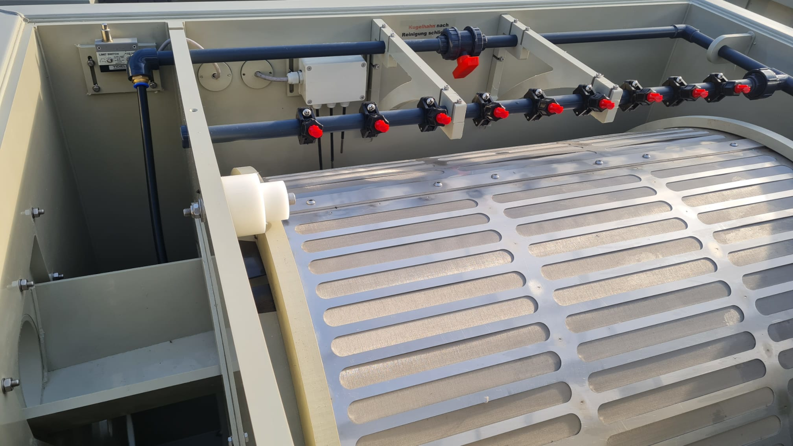 Filterstrecke mit Trommelfilter & Biofilter